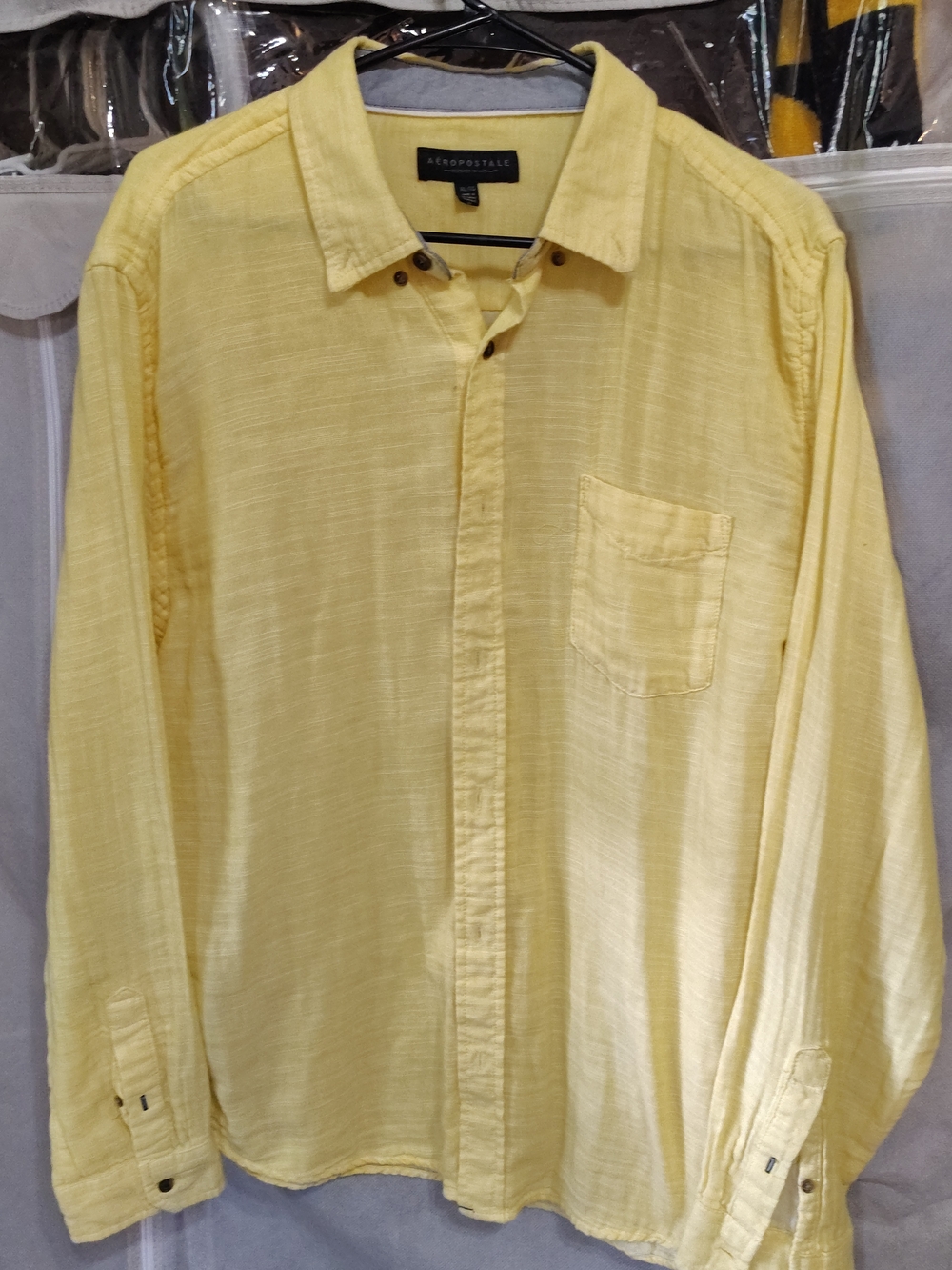 Aeropostale Men's Pale Yellow Button-Down Shirt